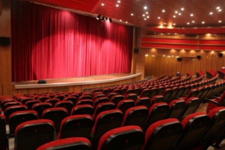 هشدار پلیس به فعالیت سینما ها در روز های اوج کرونا هشدار پلیس به فعالیت سینما ها در روز های اوج کرونا