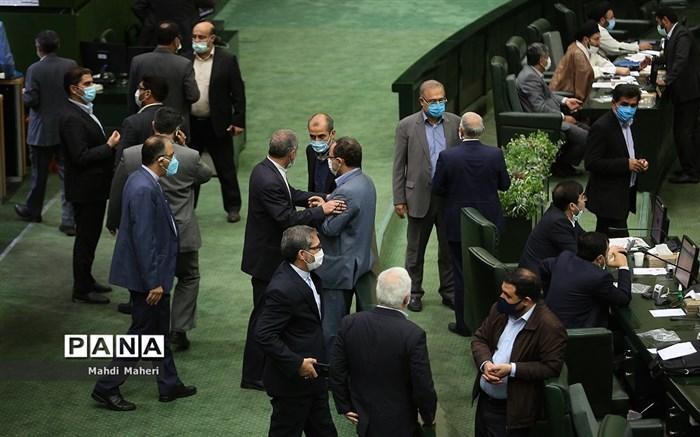 موافقت نمایندگان با پرداخت مزایای مناطق عملیاتی دفاع مقدس موافقت نمایندگان با پرداخت مزایای مناطق عملیاتی دفاع مقدس